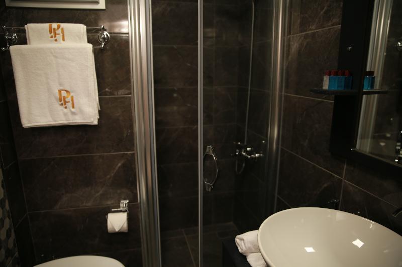 Pelican House Hotel Istanbul Exterior photo